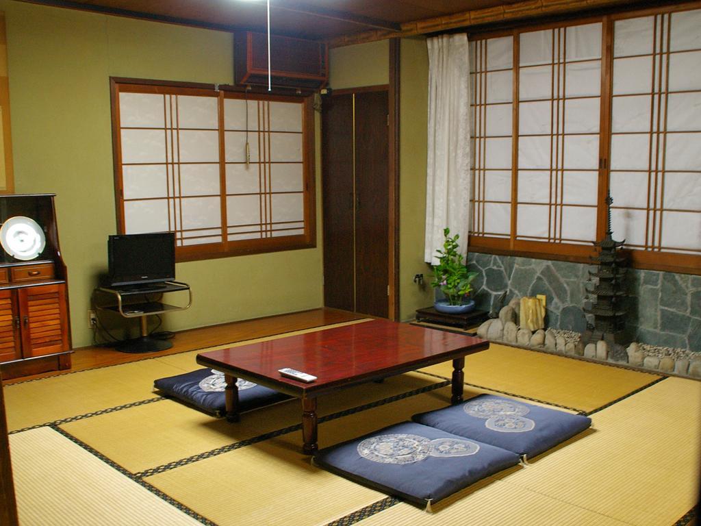 Nakasaya Hotell Kami  Exteriör bild